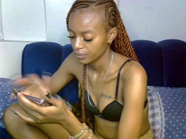 PrettyNoirr PrettyNoirr