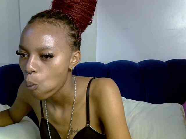 PrettyNoirr PrettyNoirr