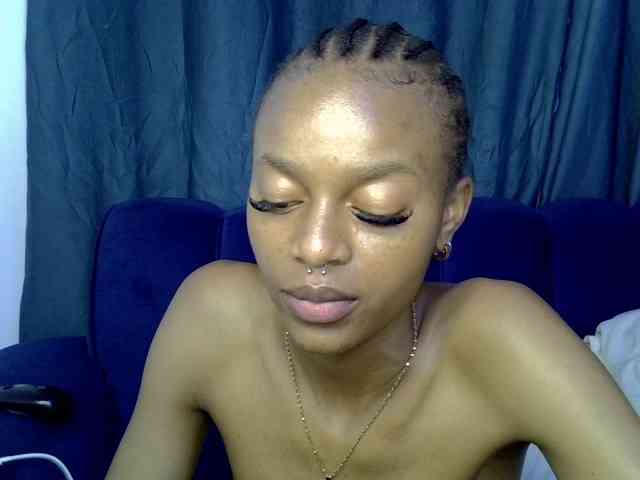 PrettyNoirr PrettyNoirr