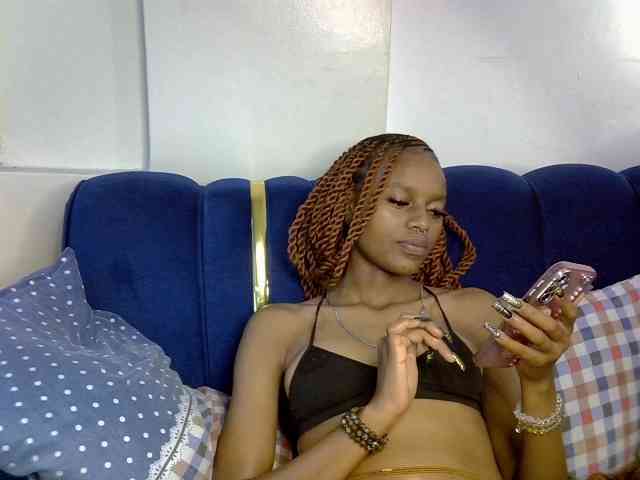 PrettyNoirr PrettyNoirr