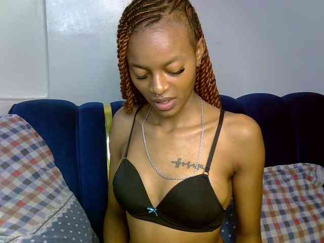 PrettyNoirr PrettyNoirr