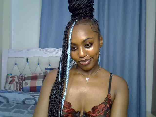 Petitedolliey webcam