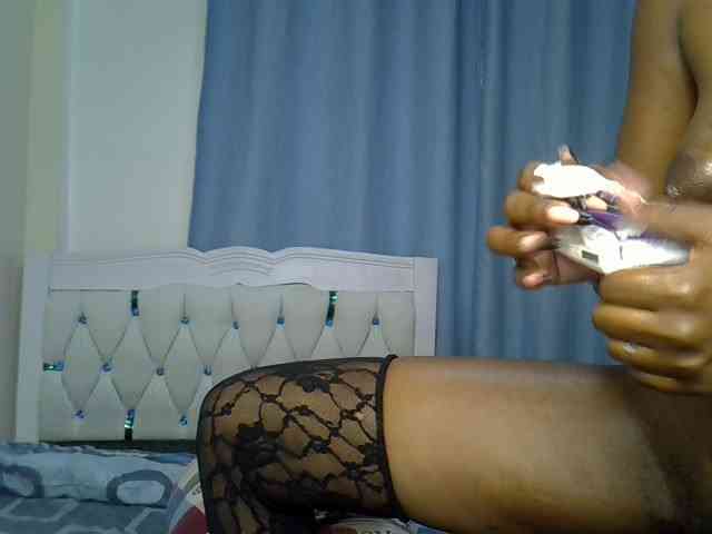 Petitedolliey