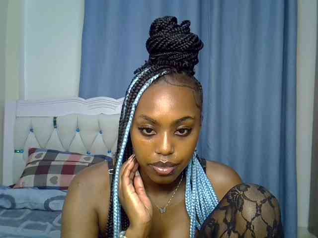 Petitedolliey webcam