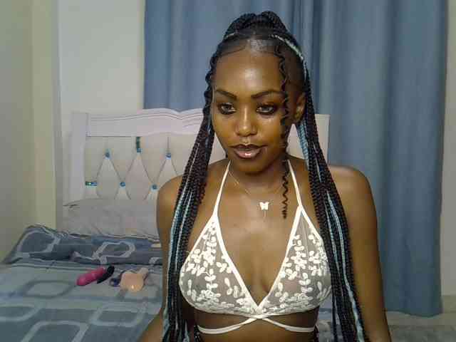 Petitedolliey webcam