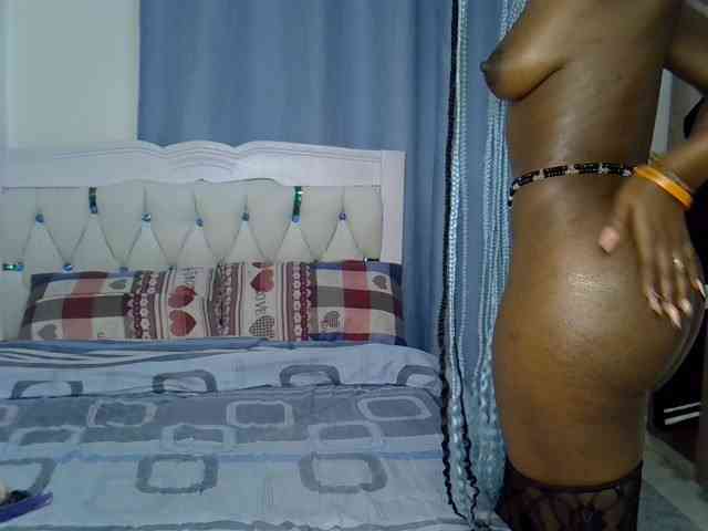 Petitedolliey