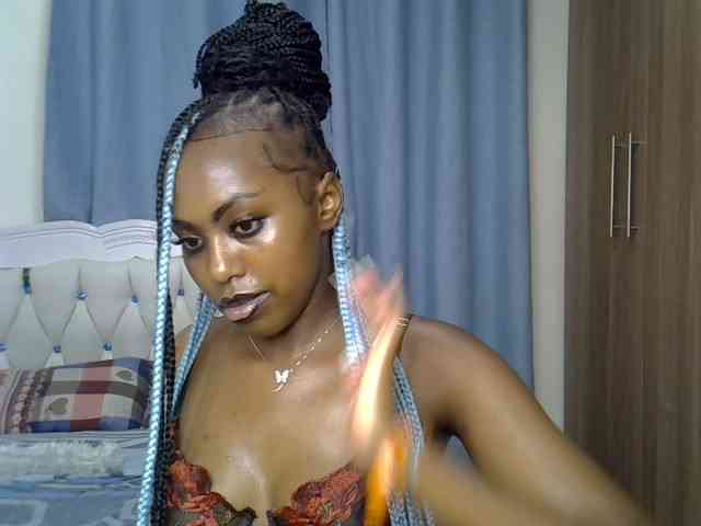 Petitedolliey
