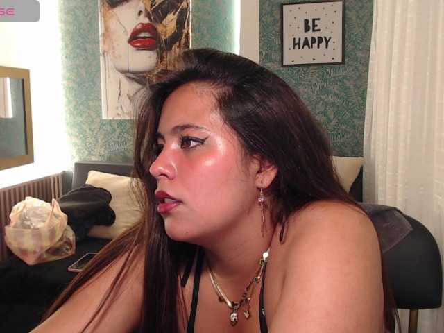 Scarlett-vaneee live cam on BongaCams