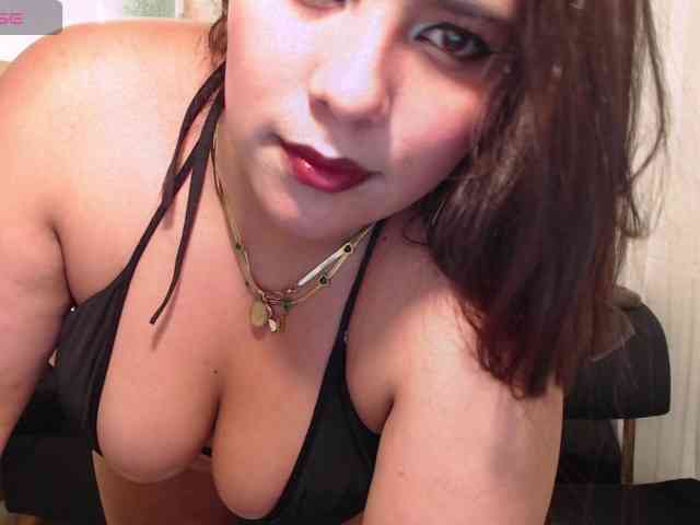 Scarlett-vaneee