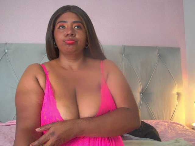 KiaraDiaz
