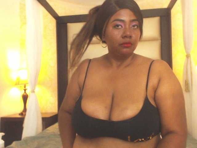KiaraDiaz