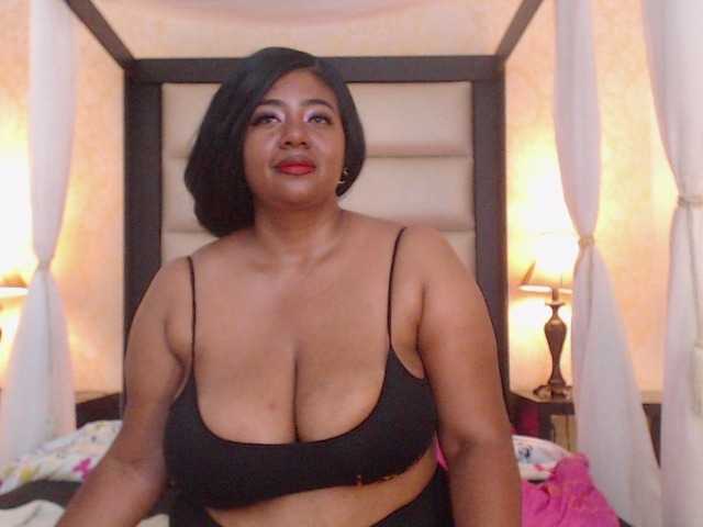 KiaraDiaz