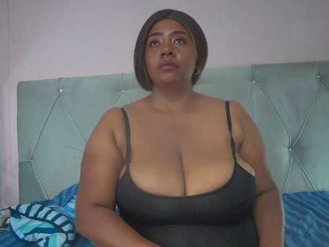 KiaraDiaz
