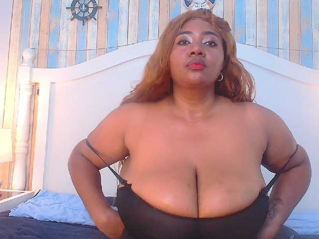 KiaraDiaz