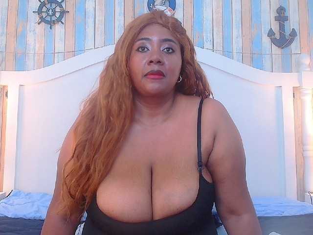 KiaraDiaz