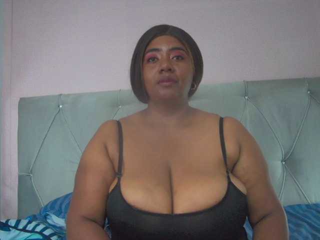 KiaraDiaz