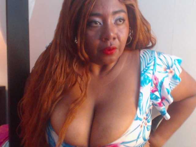 KiaraDiaz