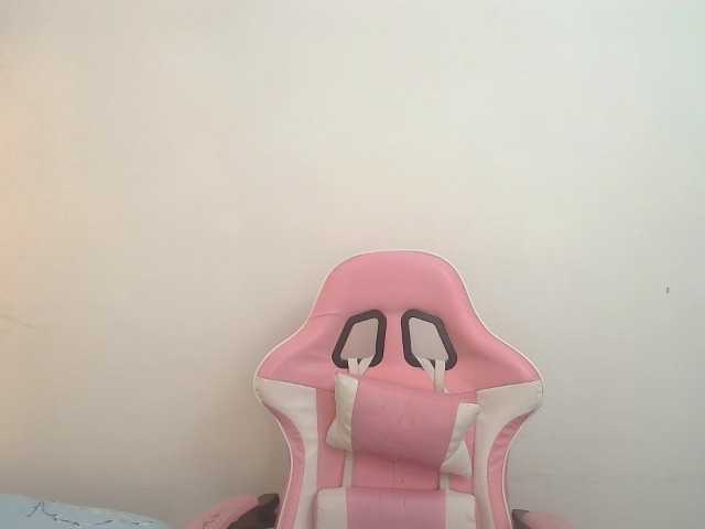 KiaraDiaz