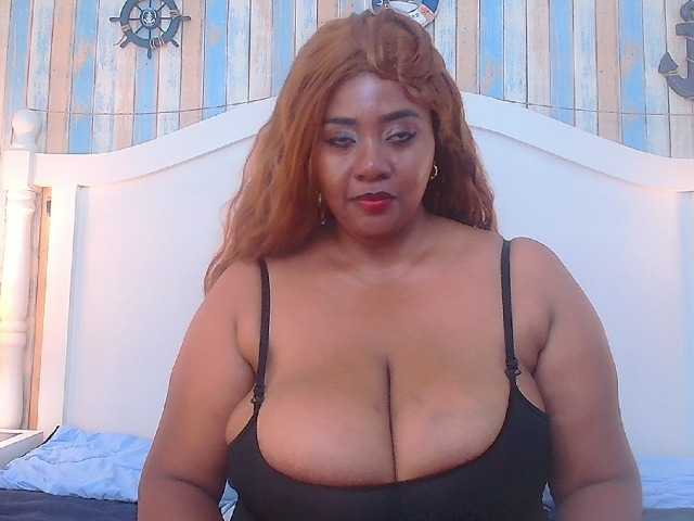 KiaraDiaz