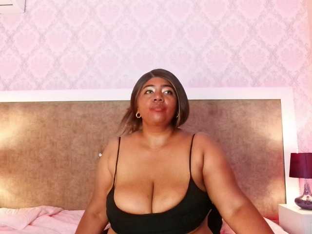 KiaraDiaz