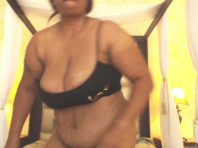 KiaraDiaz