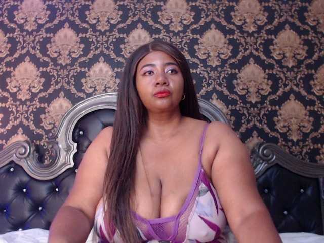 KiaraDiaz