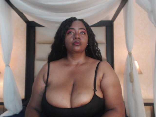 KiaraDiaz