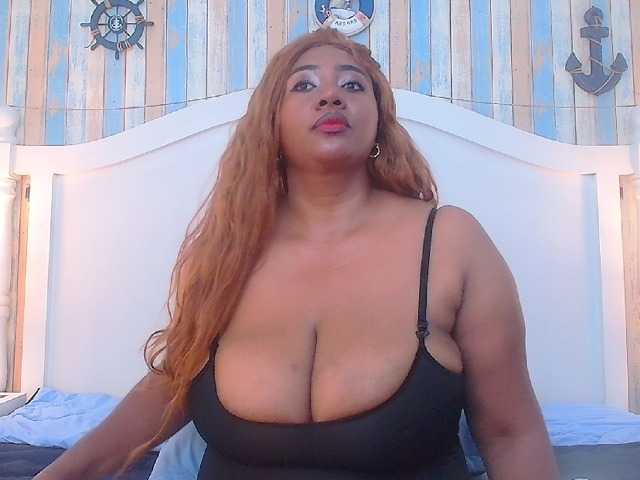 KiaraDiaz