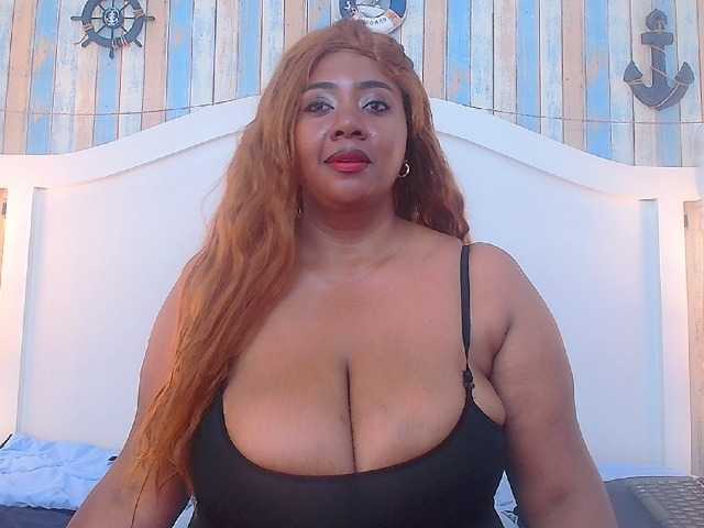 KiaraDiaz