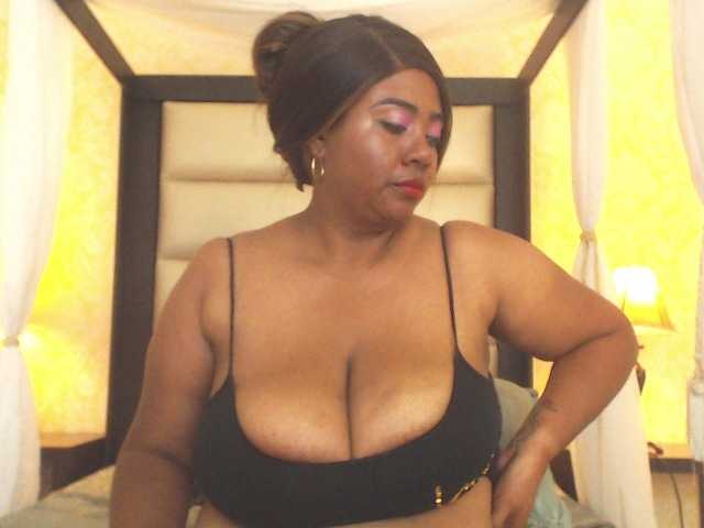 KiaraDiaz