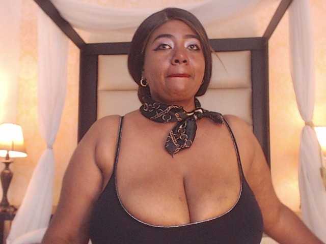 KiaraDiaz