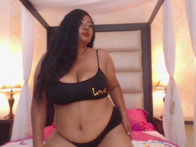 KiaraDiaz