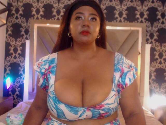 KiaraDiaz