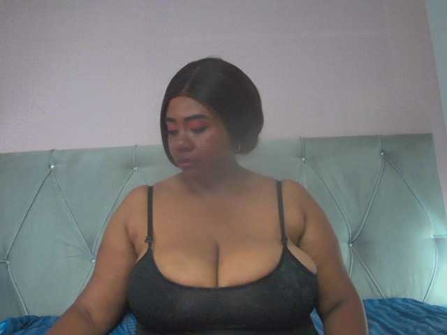 KiaraDiaz