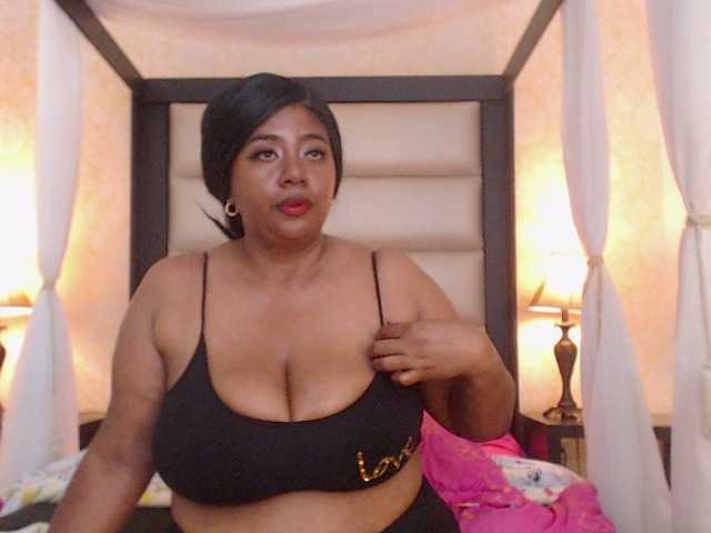 KiaraDiaz