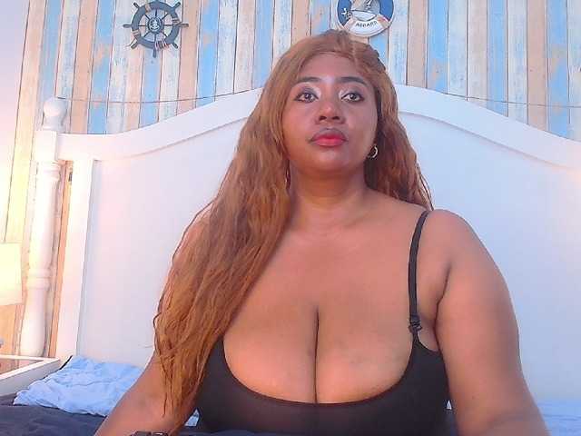 KiaraDiaz live cam