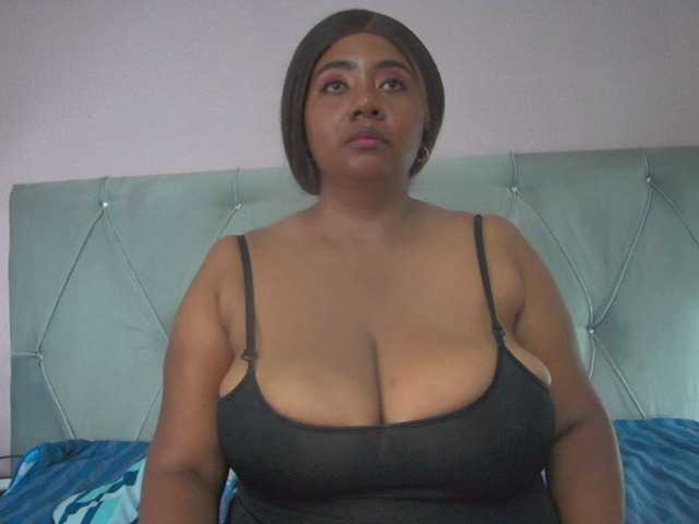 KiaraDiaz