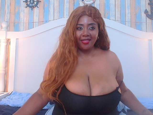 KiaraDiaz