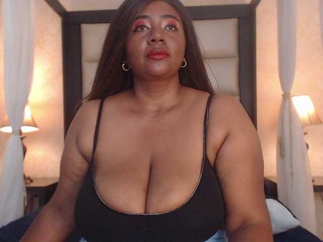 KiaraDiaz