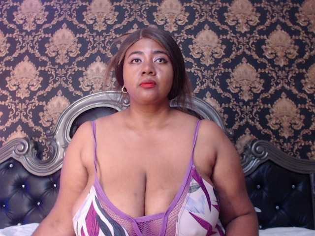 KiaraDiaz