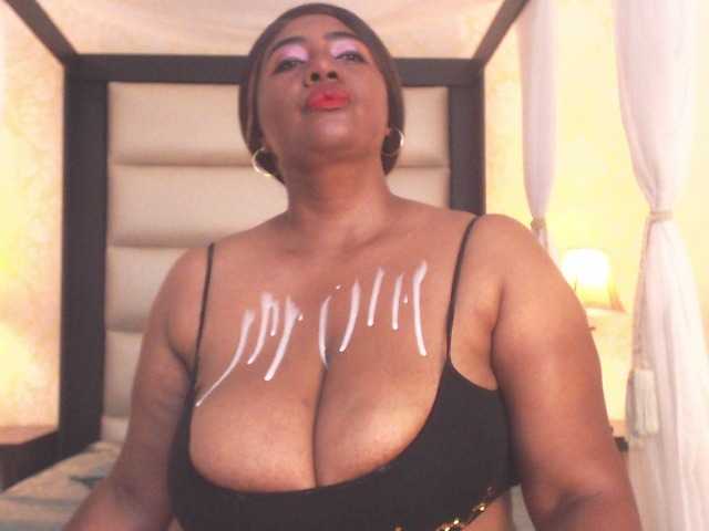 KiaraDiaz
