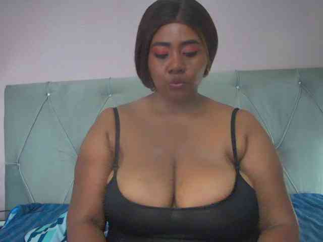 KiaraDiaz