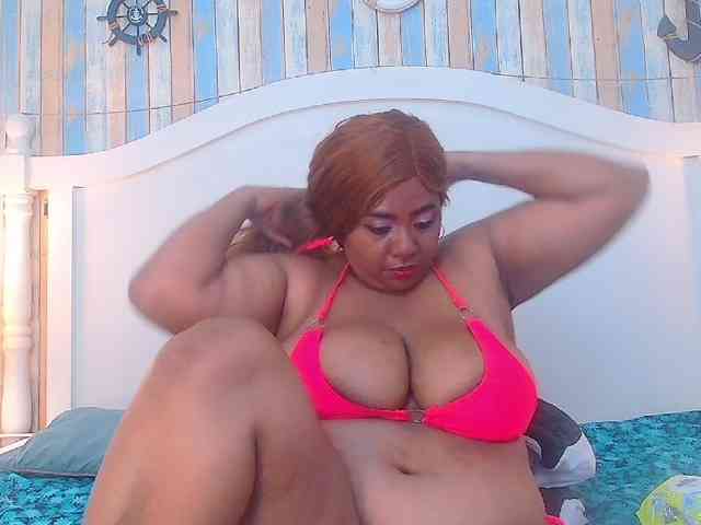 KiaraDiaz webcam