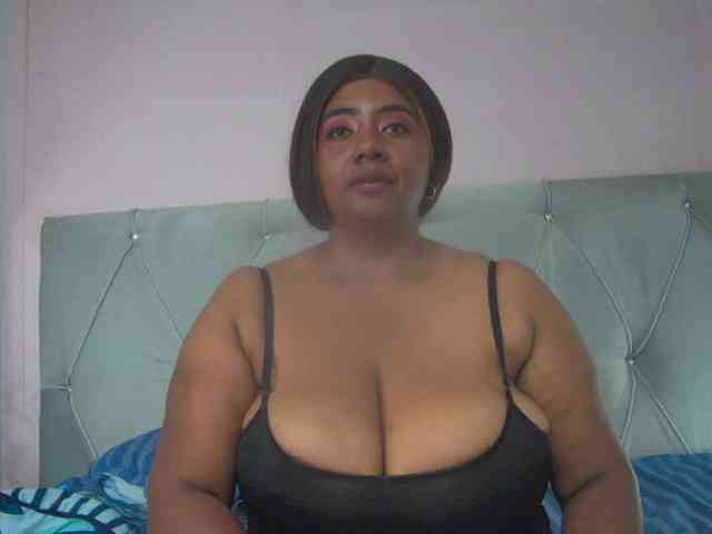 KiaraDiaz