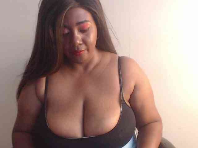 KiaraDiaz