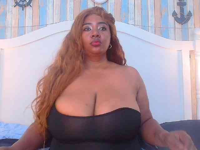 Modelo: KiaraDiaz