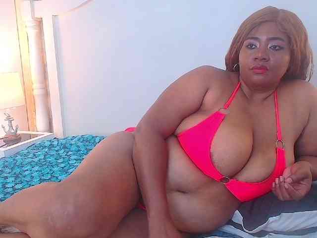 KiaraDiaz