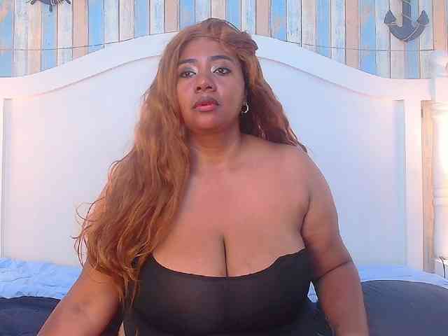 KiaraDiaz webcam