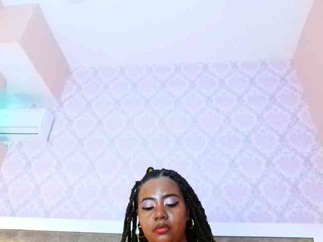 KiaraDiaz