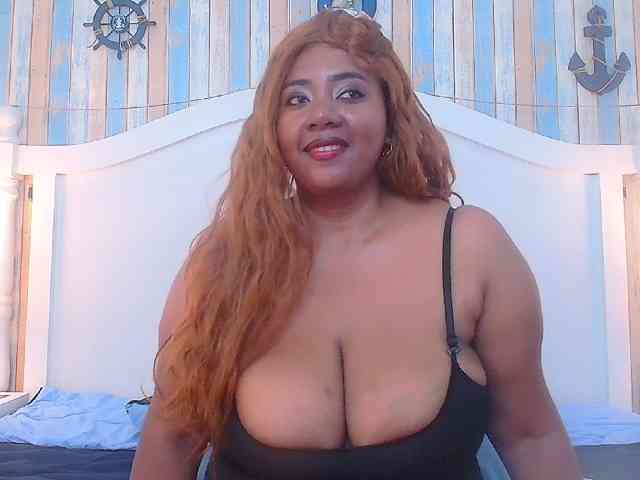 KiaraDiaz